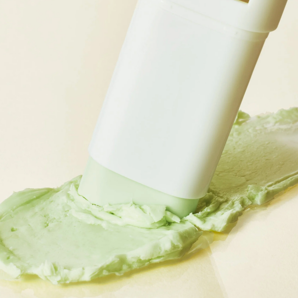 Matte sun stick : Mugwort + Camilia  18g