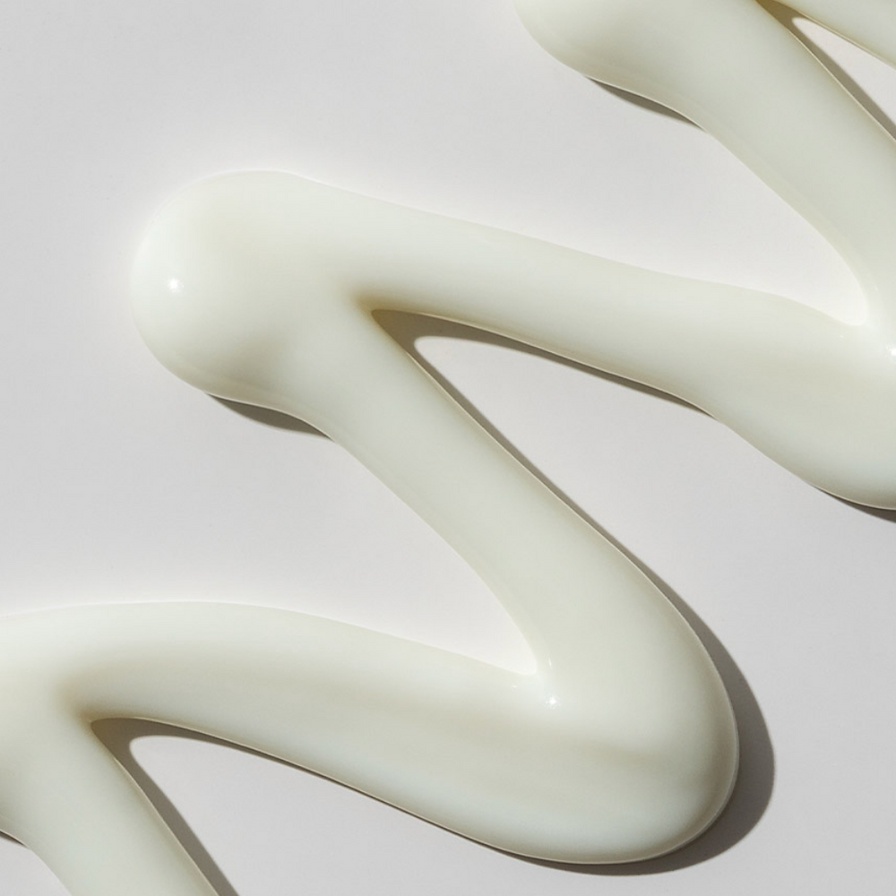 Moringa Ceramide Hyaluronic Acid Hydrating Watery Sunscreen – 50ml